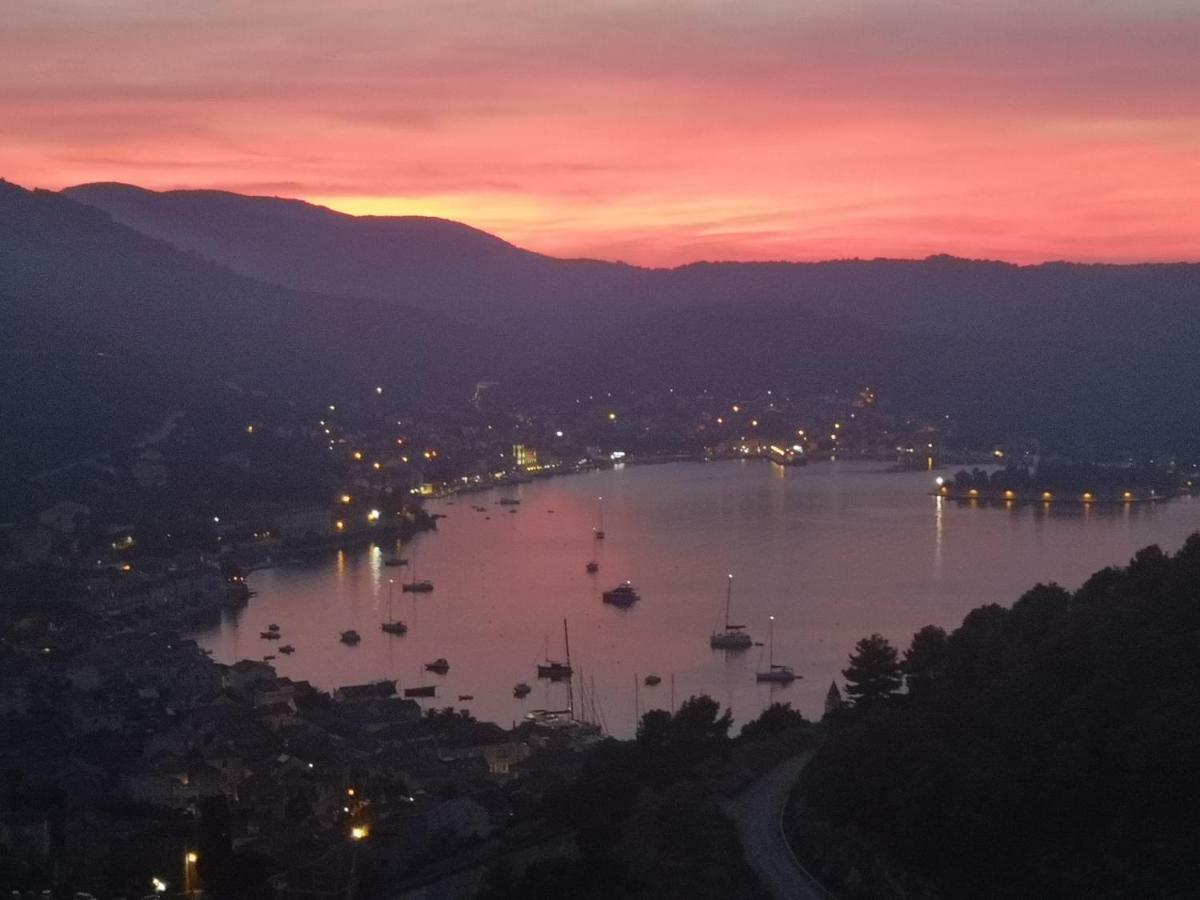 Luxury Apartment Prestige Villa Bellevue Βις Εξωτερικό φωτογραφία